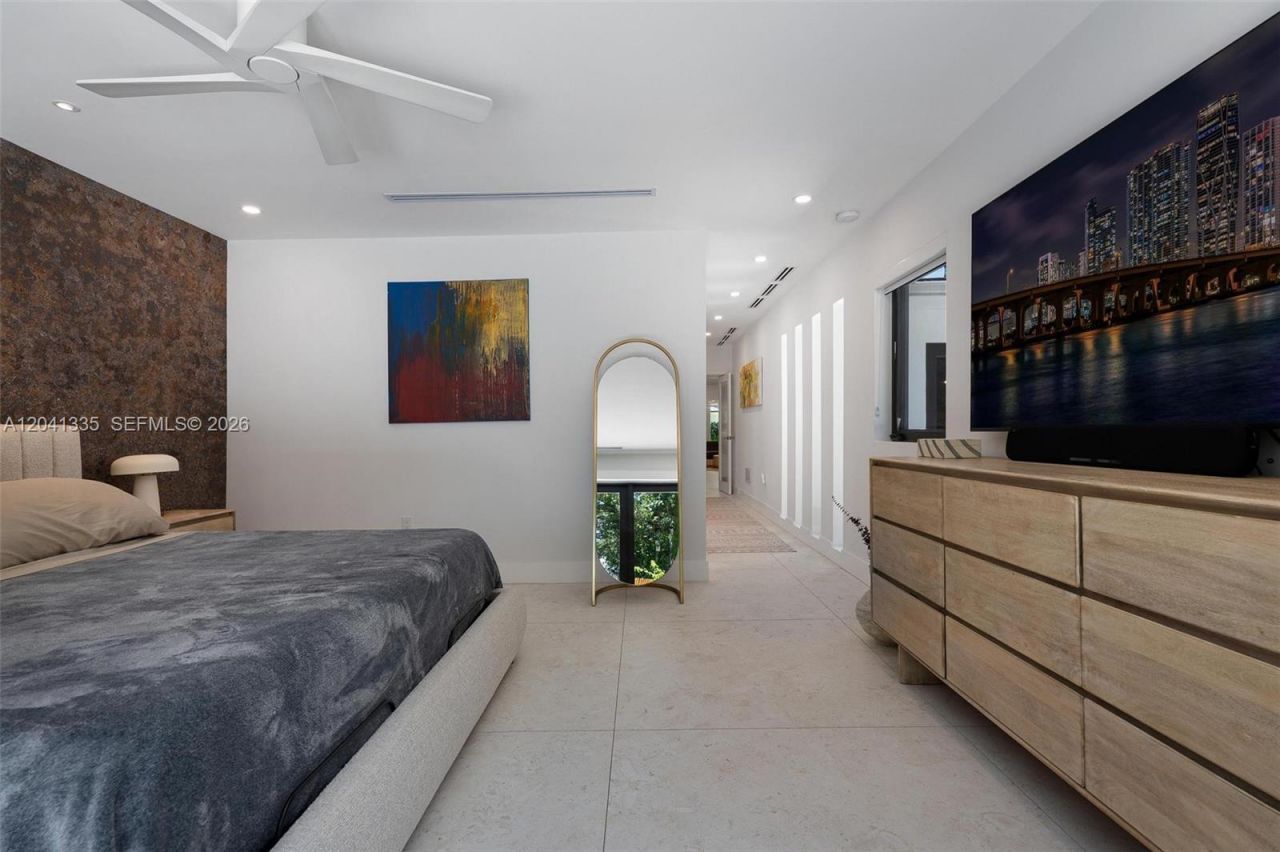 360 NE 91st St , Miami Shores, FL 33138 Photo