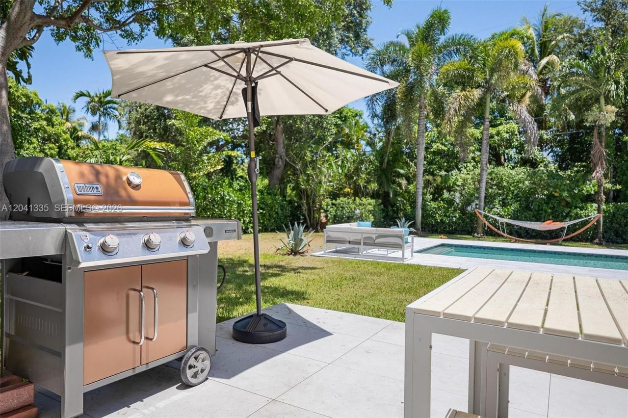 360 NE 91st St , Miami Shores, FL 33138 Photo