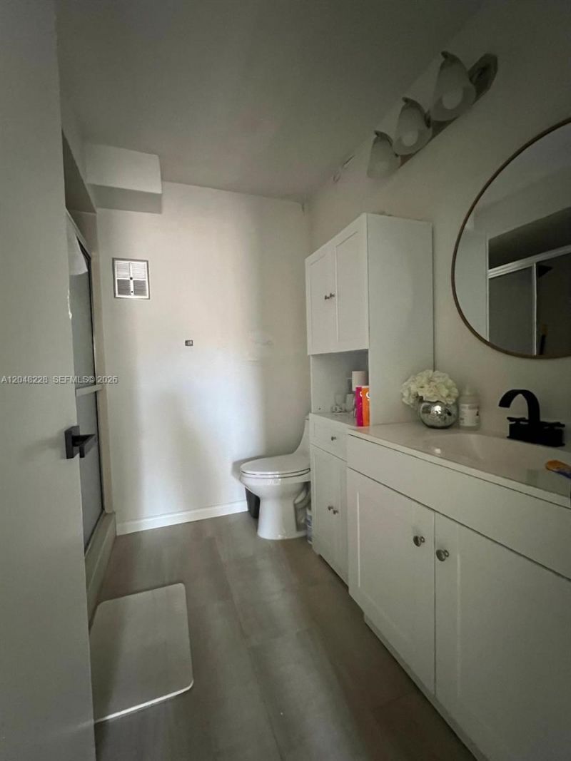 1269 NW 123rd Ave, Pembroke Pines, FL 33026 Photo