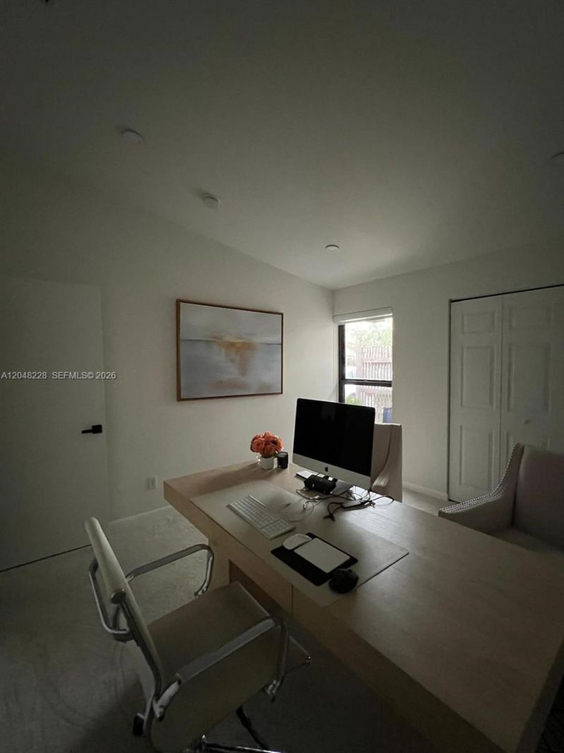 1269 NW 123rd Ave, Pembroke Pines, FL 33026 Photo