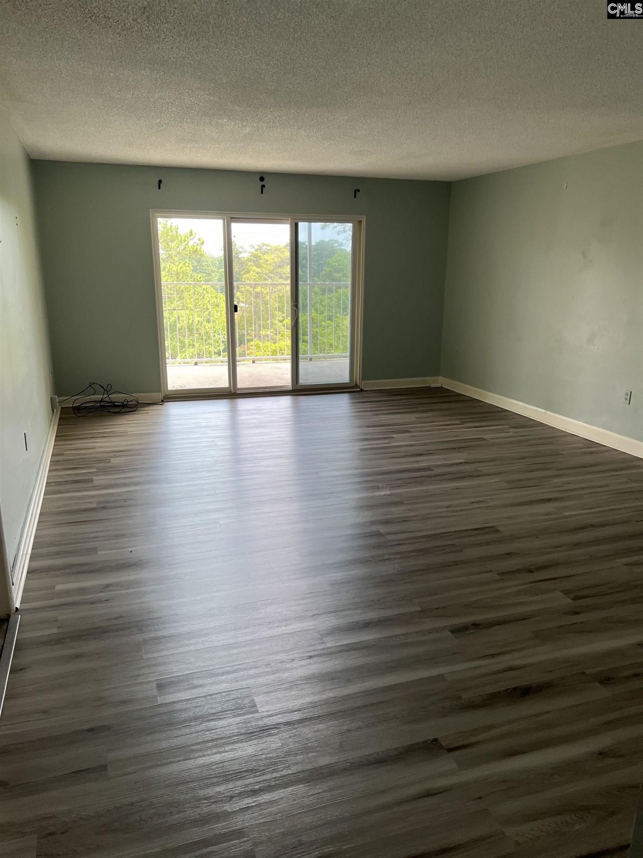 1825 St Julian Drive  Photo 5