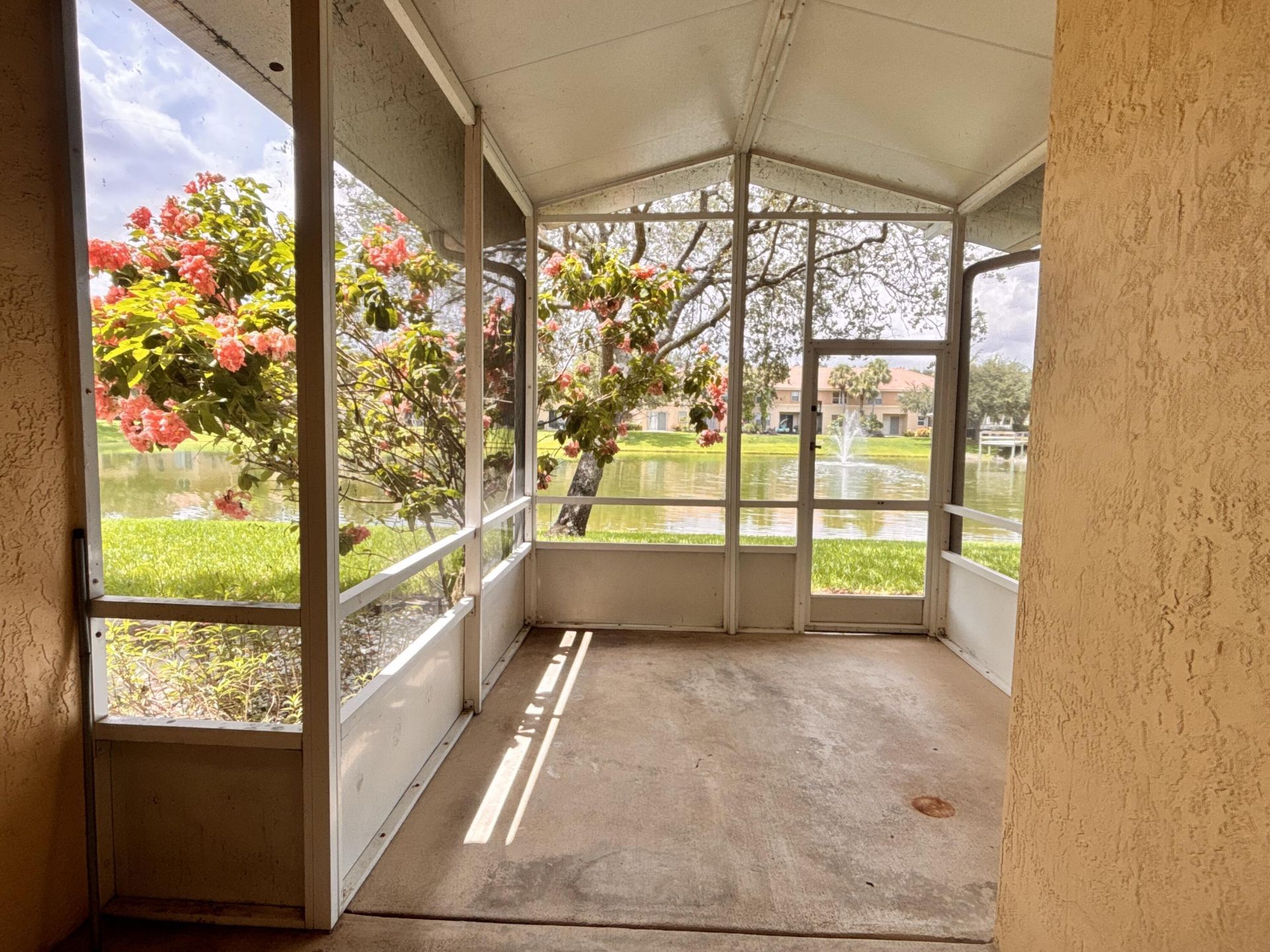 266 River Bluff Lane, Royal Palm Beach, FL 33411 Photo