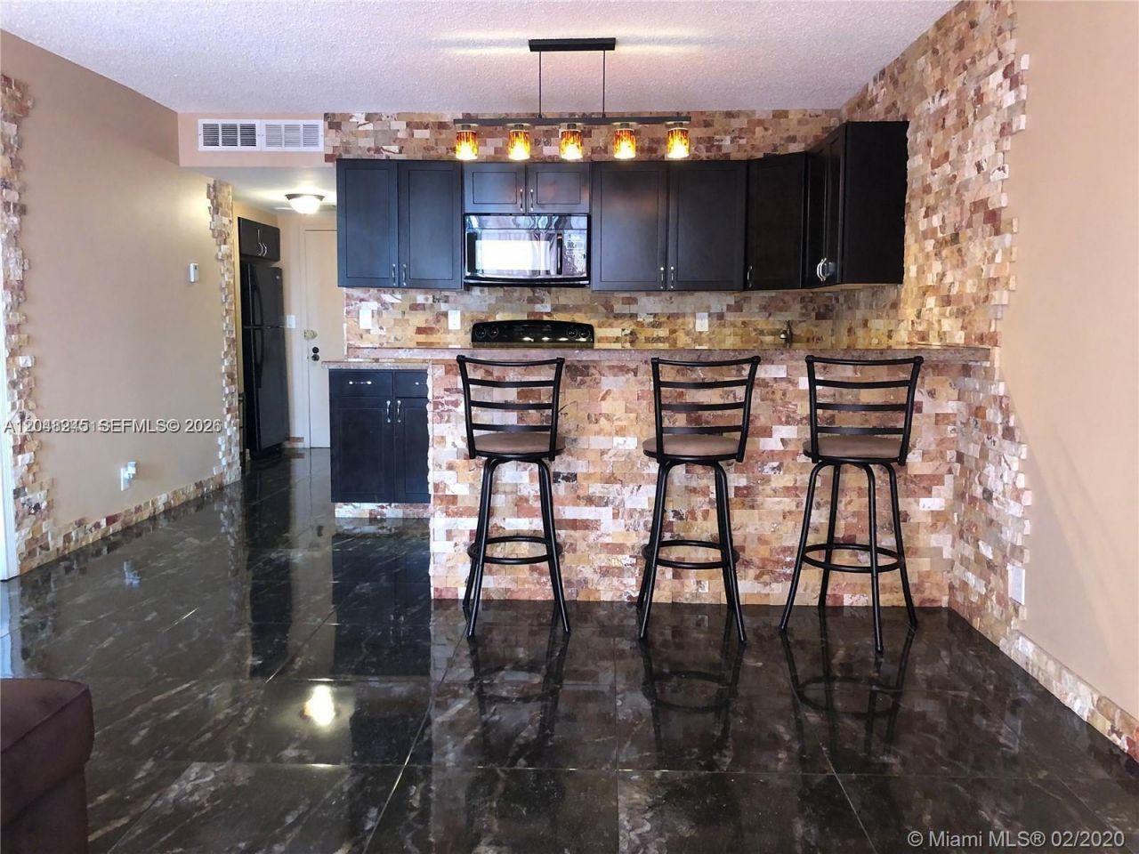 600 SE Three Islands Blvd, Unit 1018, Hallandale Beach, FL 33009 Photo