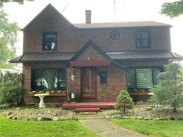 504 2nd Avenue SE, Beach City, OH 44608