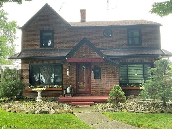 504 2nd Avenue SE, Beach City, OH 44608