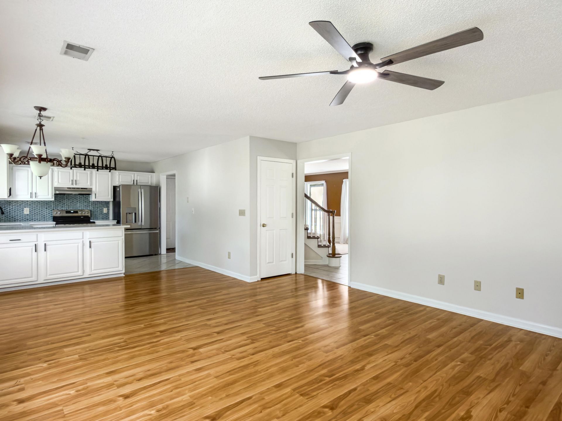 108 Heron Lane Photo 10