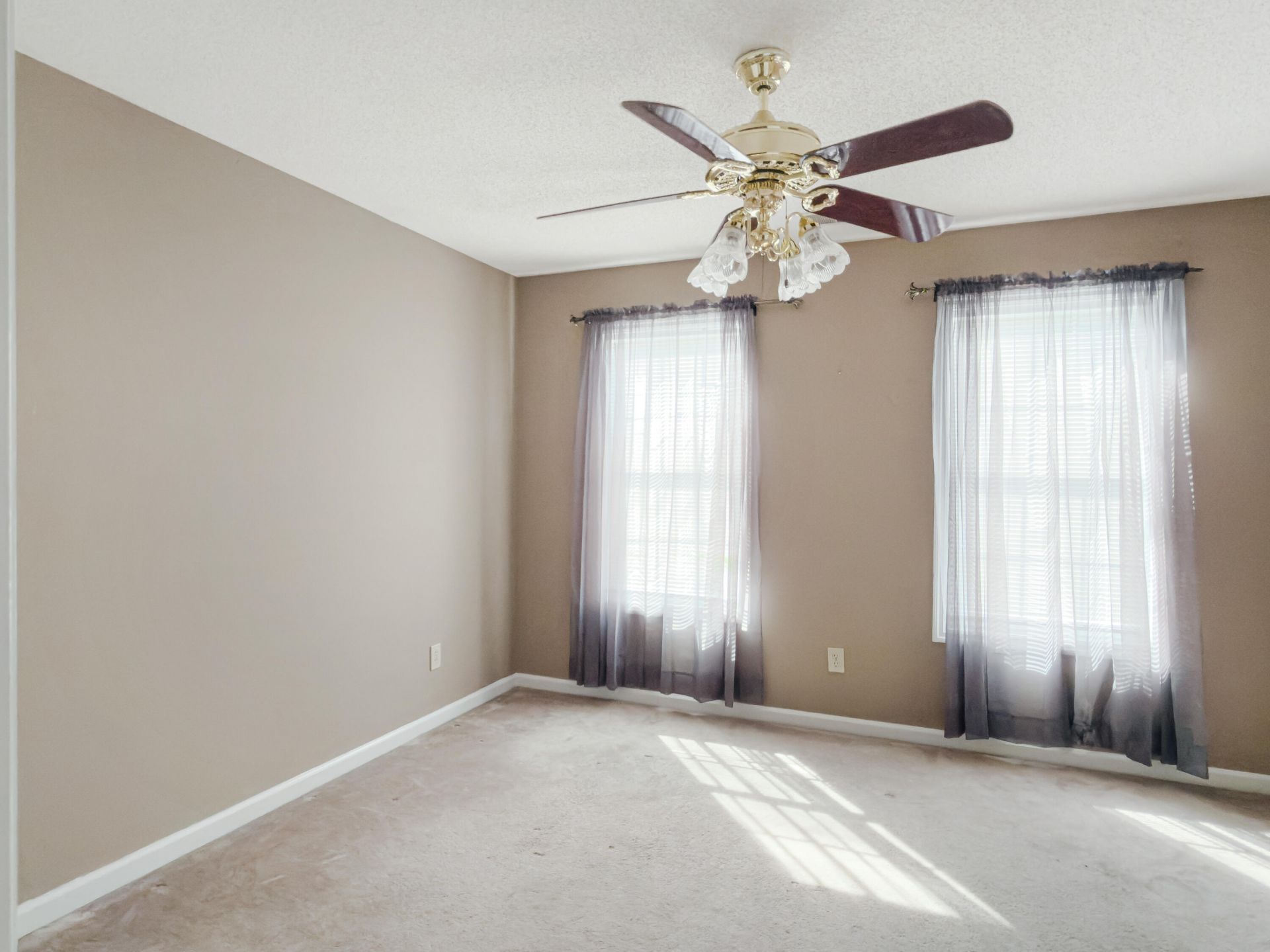 108 Heron Lane Photo 25