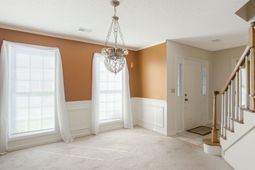 108 Heron Lane photo 4