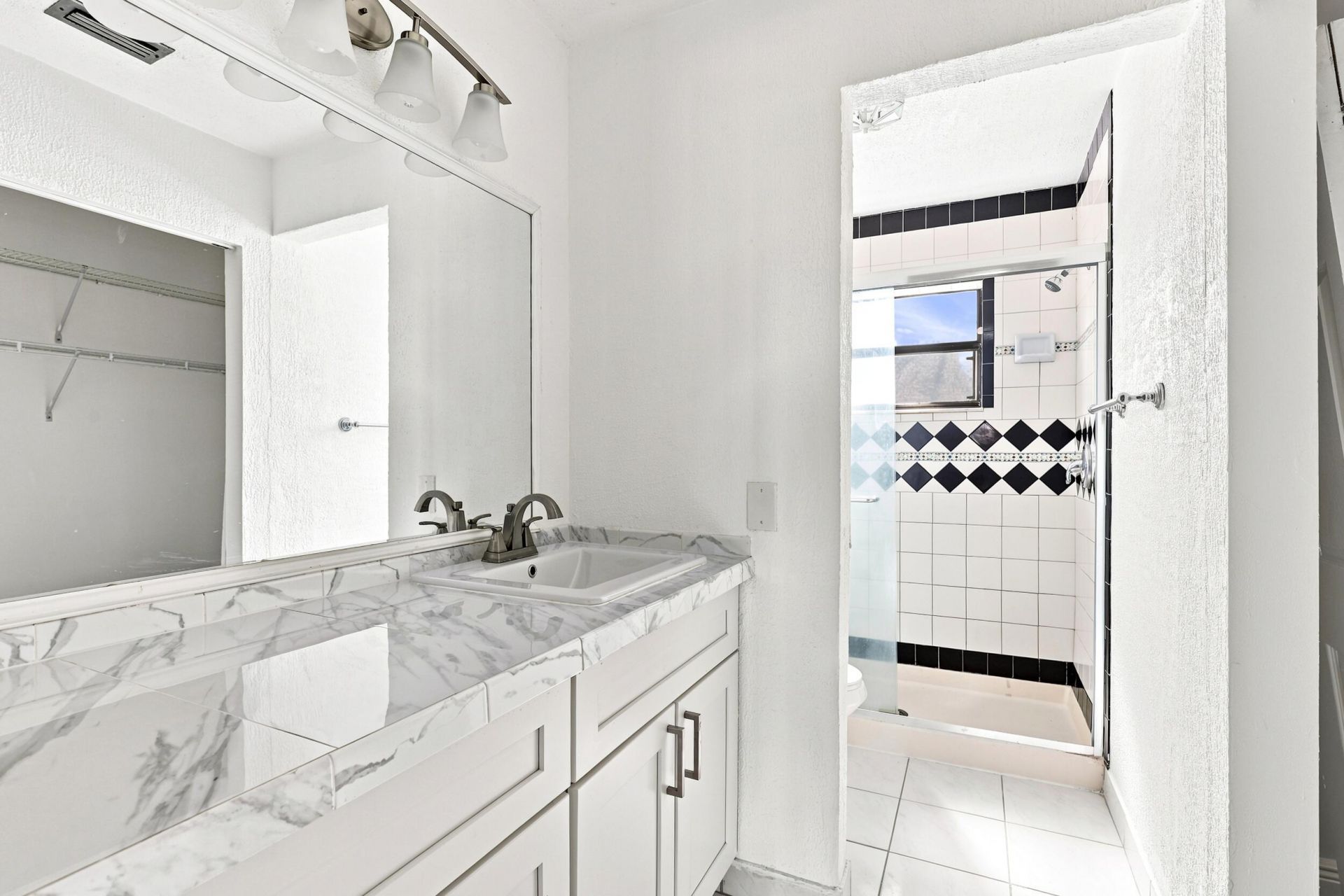 10 Seneca Court, Royal Palm Beach, FL 33411 Photo