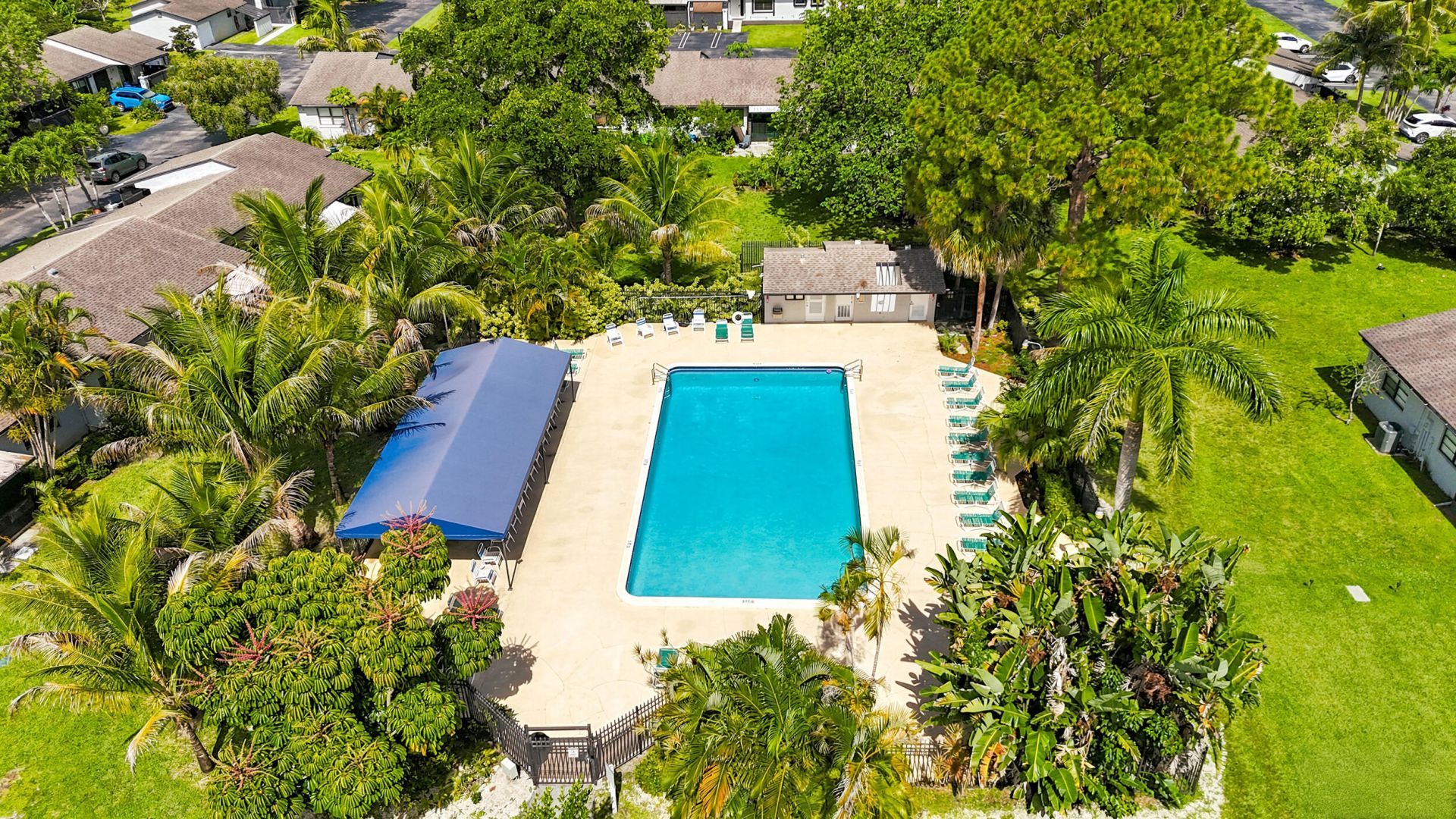 10 Seneca Court, Royal Palm Beach, FL 33411 Photo