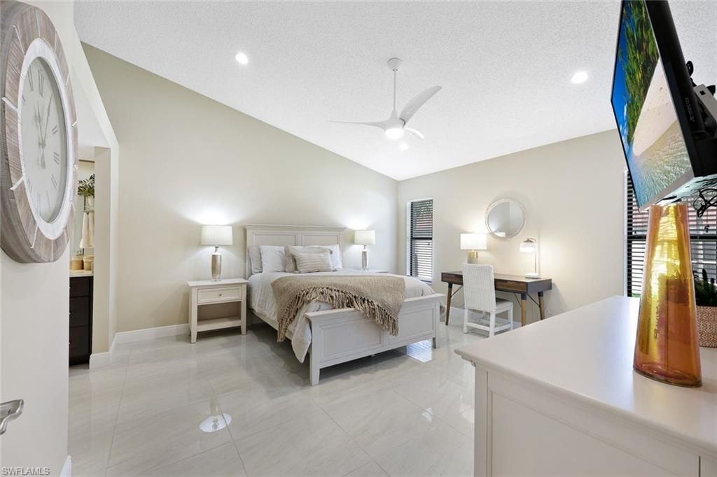 613 Serendipity Dr, Unit 613, Naples, FL 34108 Photo