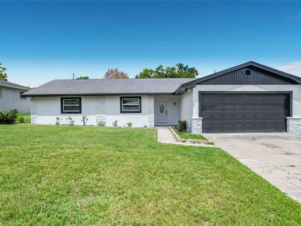 4925 MARLA AVENUE , LAKELAND, FL 33812