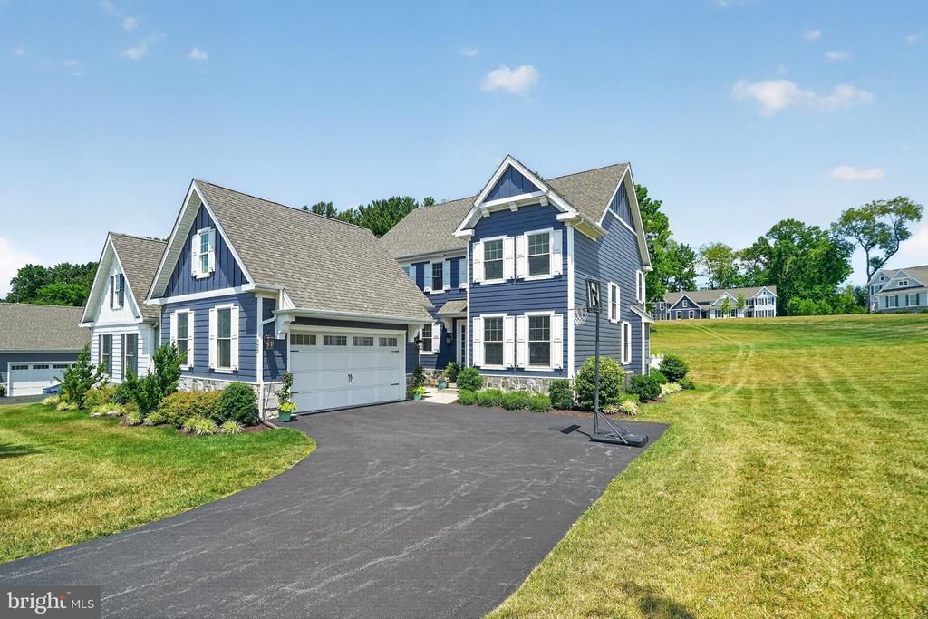 223 DAYLESFORD COURT, KENNETT SQUARE, PA 19348