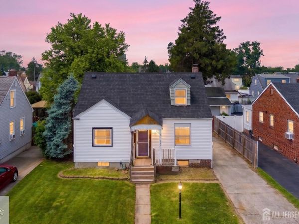 329 Desota Avenue, Woodbridge, NJ 07095