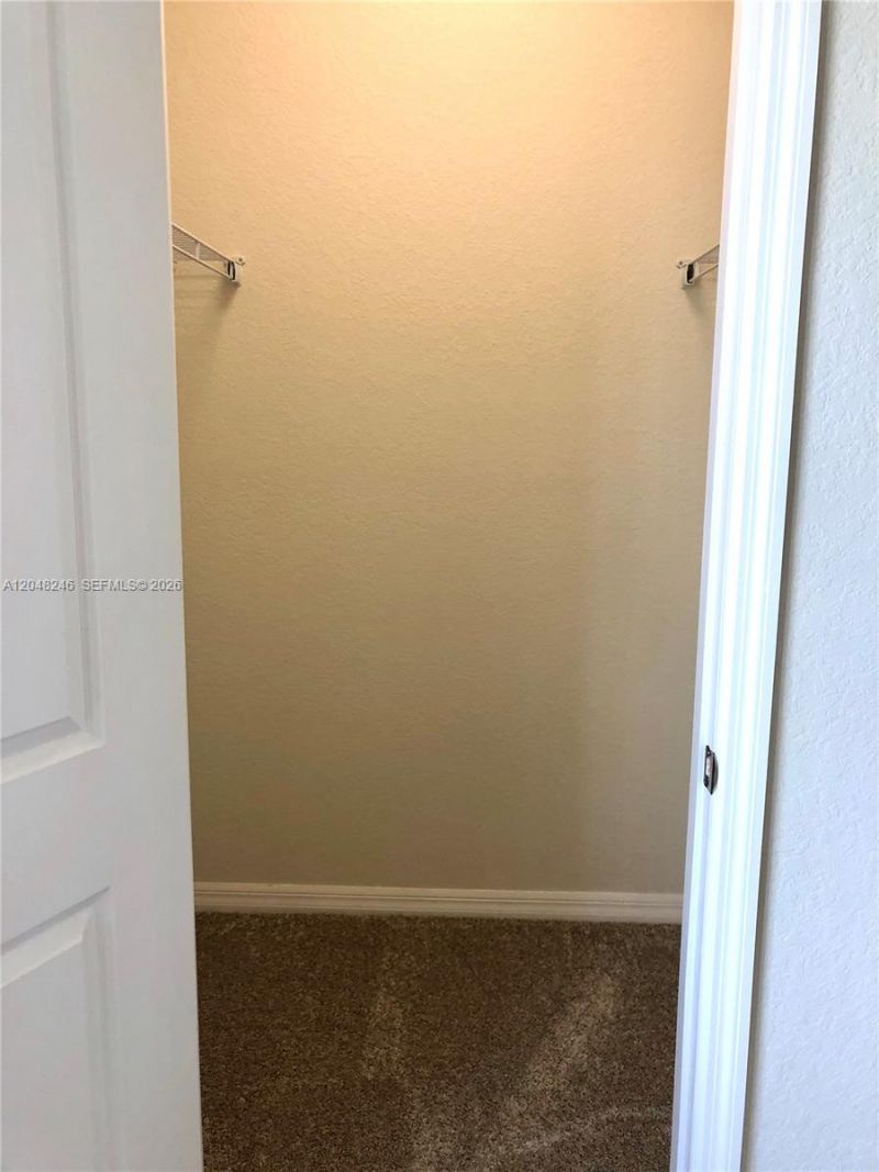 4984 Greenway Dr, Unit #, Hollywood, FL 33021 Photo