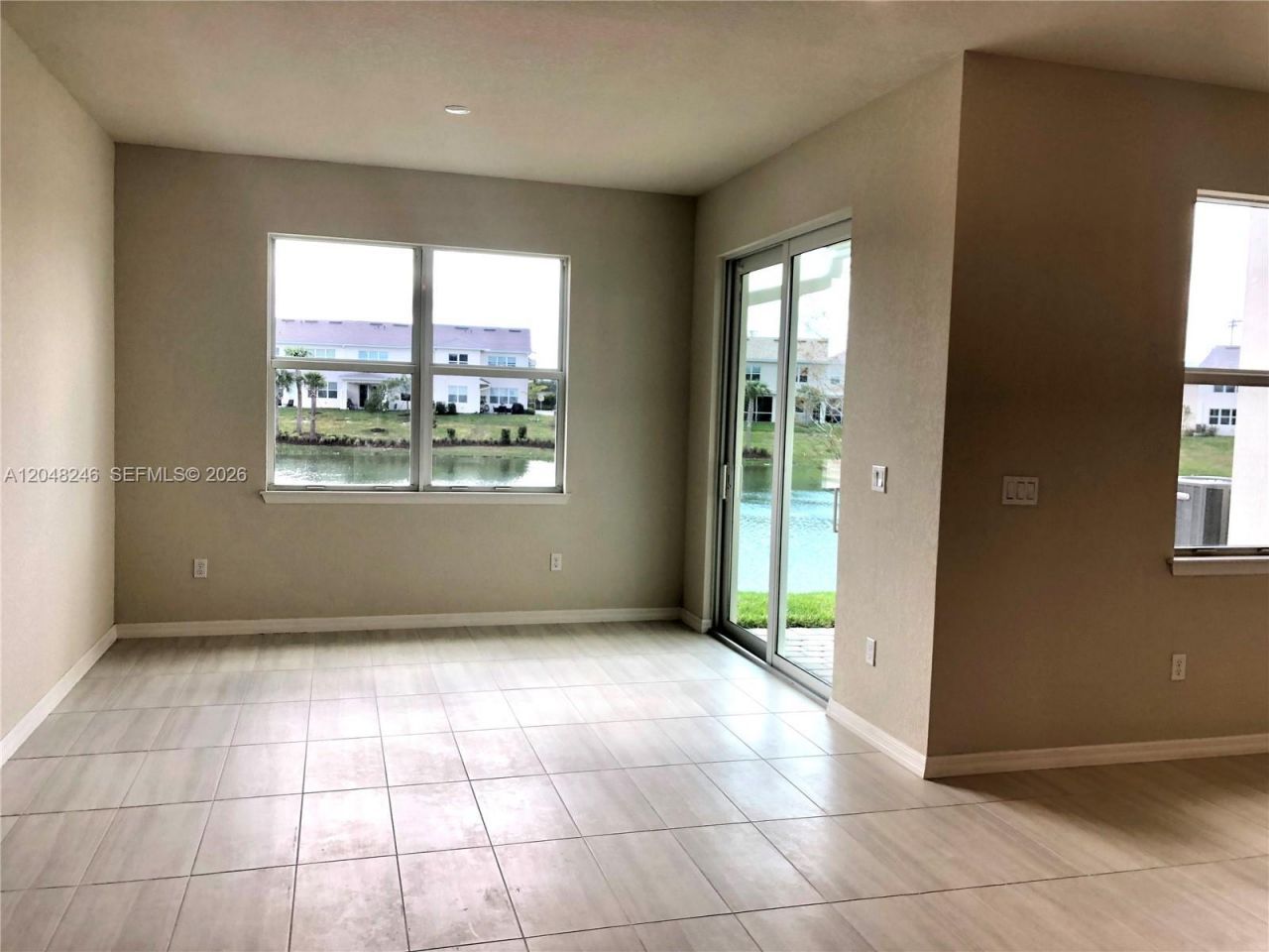 4984 Greenway Dr, Unit #, Hollywood, FL 33021 Photo