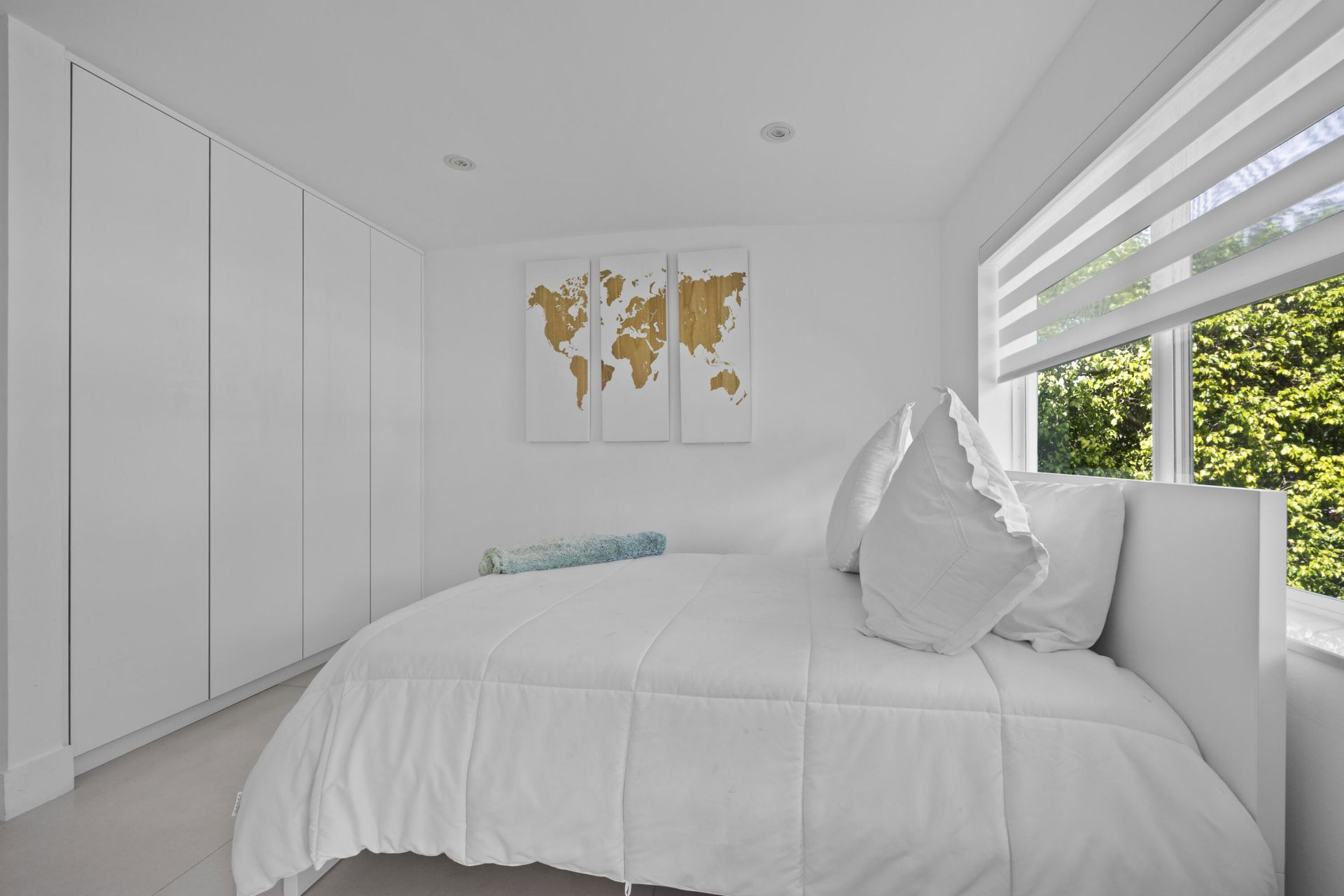 630 Allendale Road, Key Biscayne, FL 33149 Photo