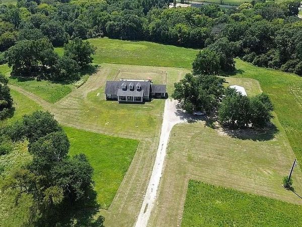 454 Vz County Road 2206, Canton, TX 75103