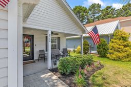 872 Brenda Pl. photo 4