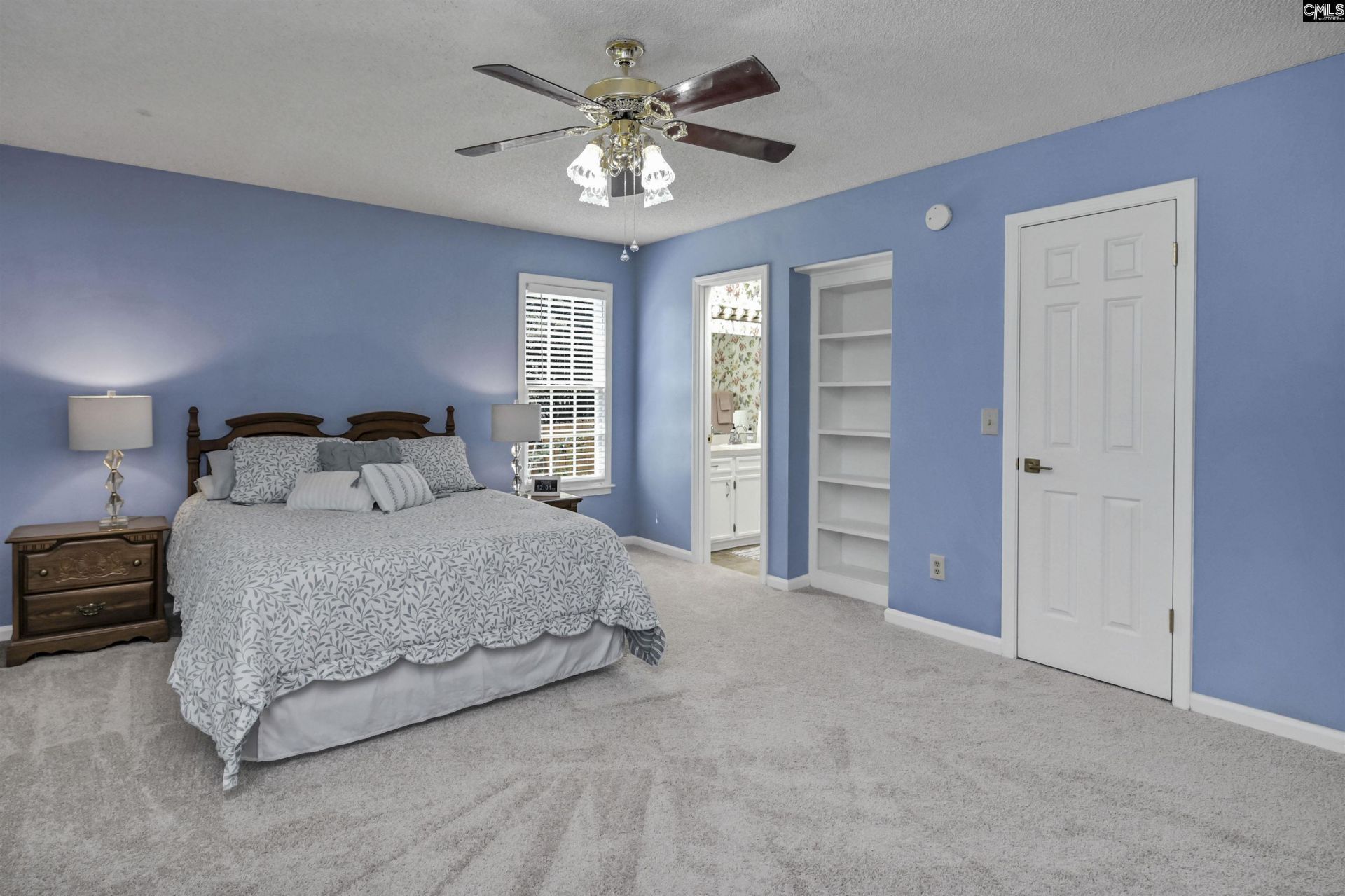 238 Danby Court  Photo 26