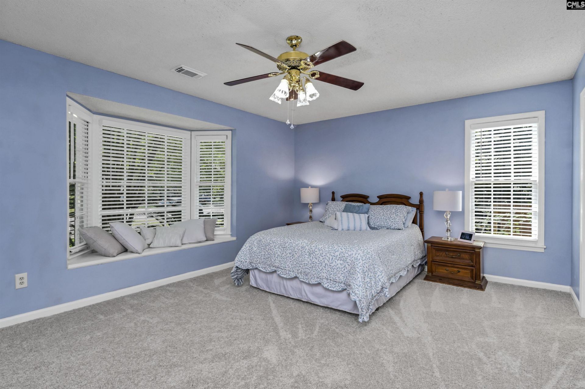 238 Danby Court  Photo 27