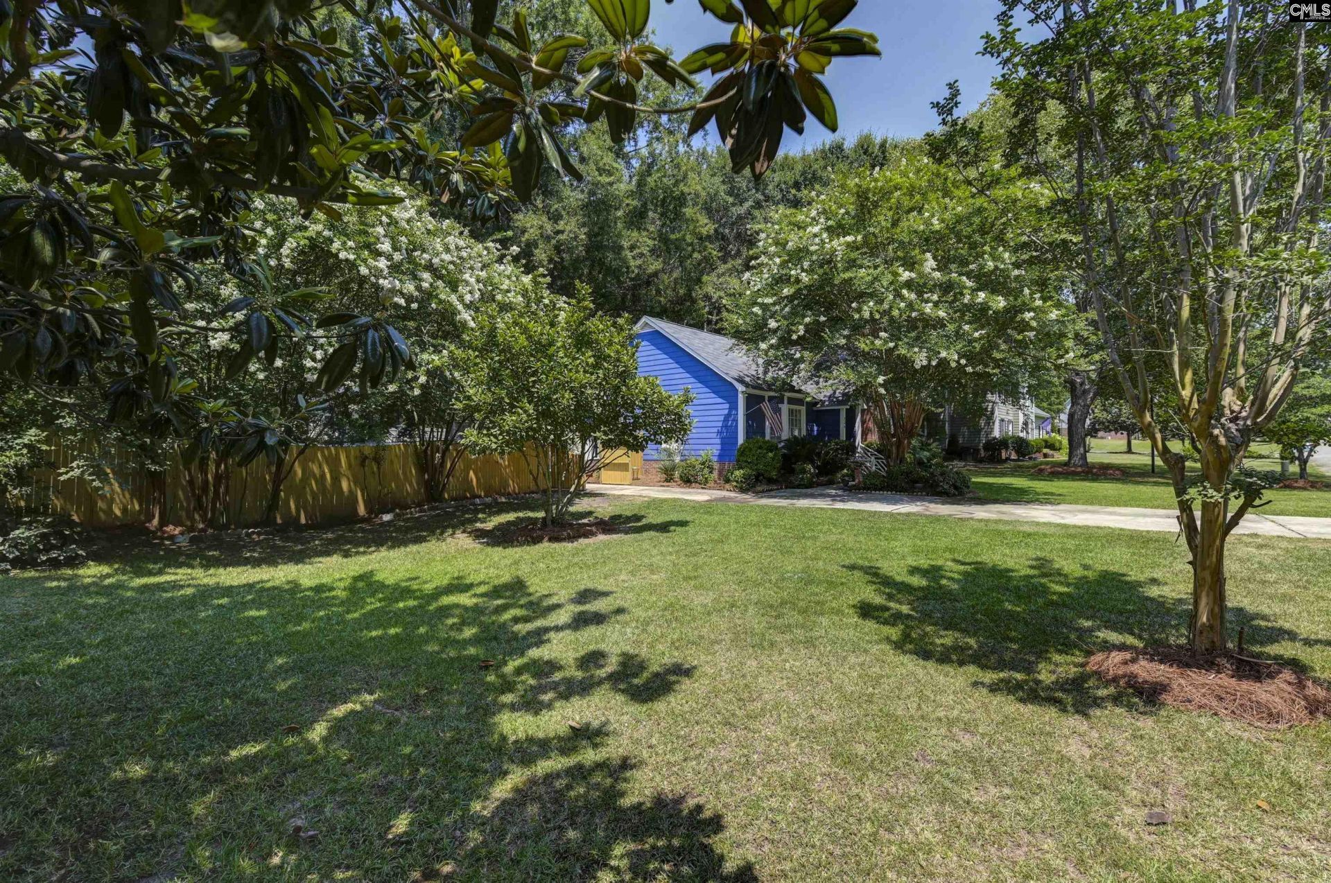 238 Danby Court  Photo 52