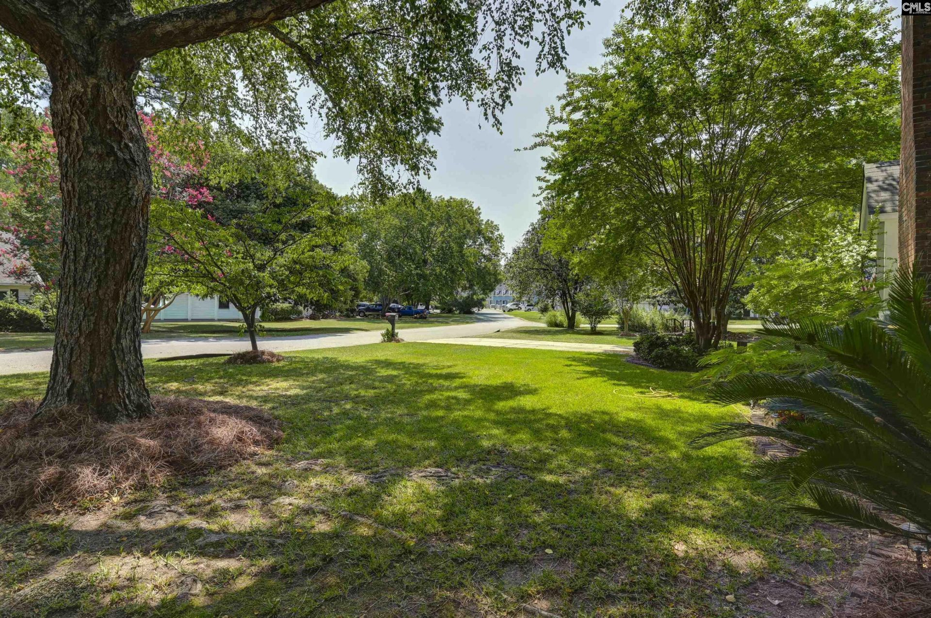 238 Danby Court  Photo 56