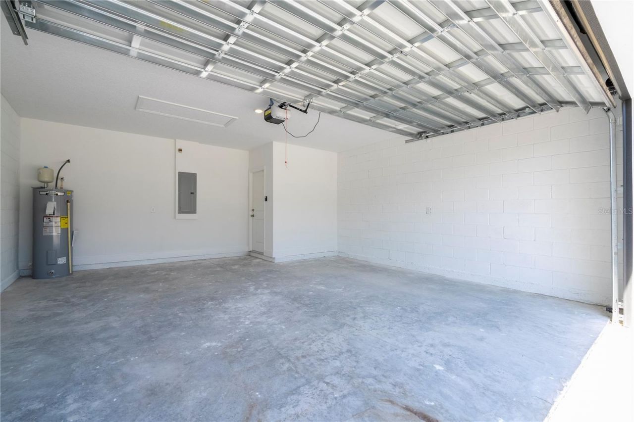 42021 Tamarac Street , Eustis, FL 32736 Photo