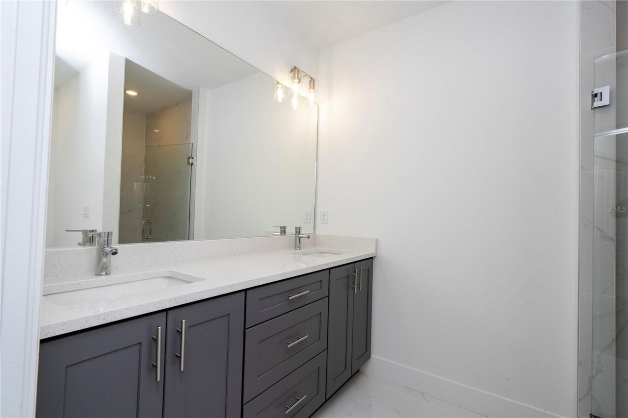42021 Tamarac Street , Eustis, FL 32736 Photo