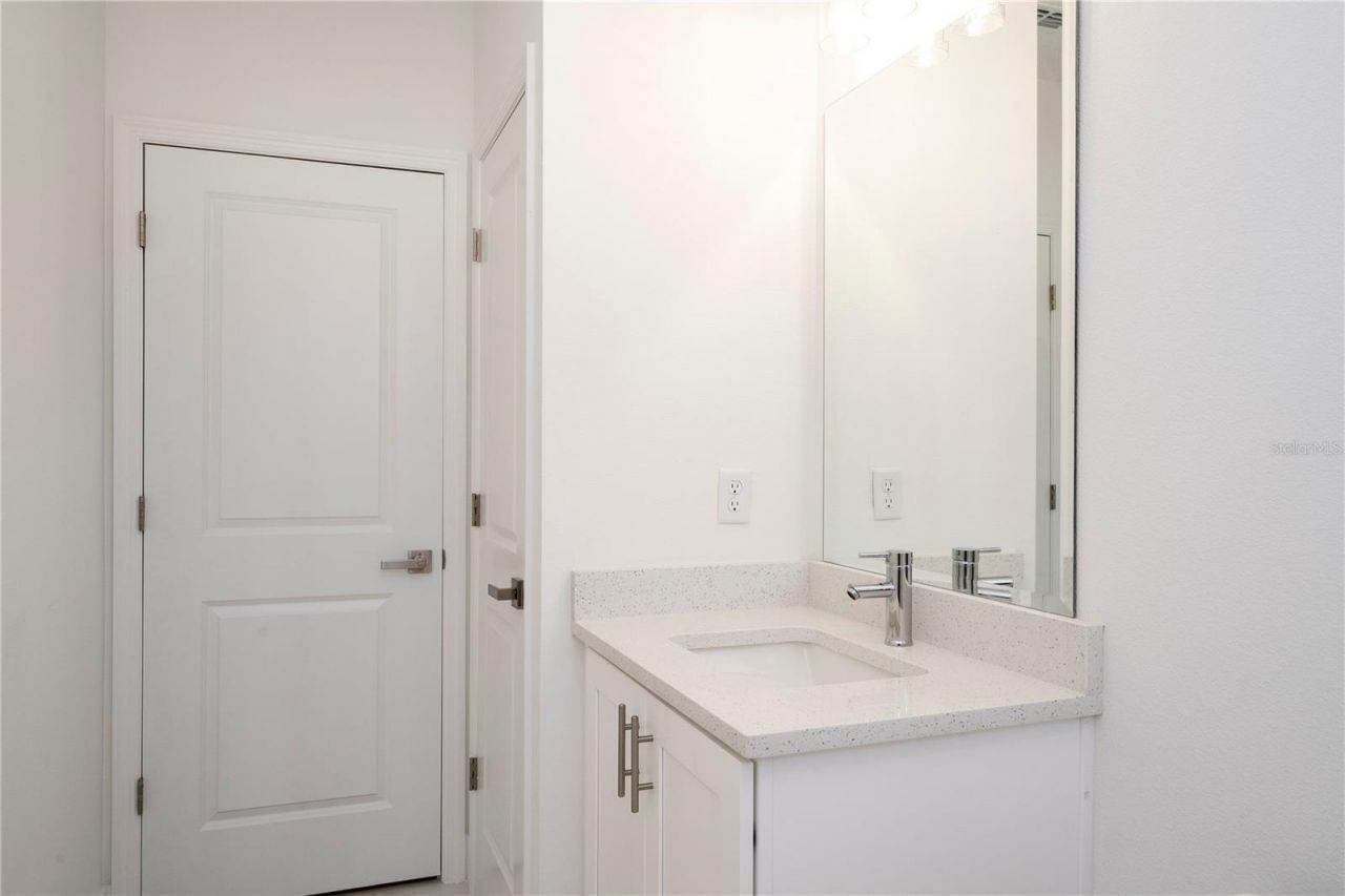 42021 Tamarac Street , Eustis, FL 32736 Photo