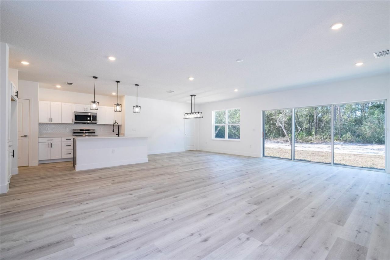 42021 Tamarac Street , Eustis, FL 32736 Photo