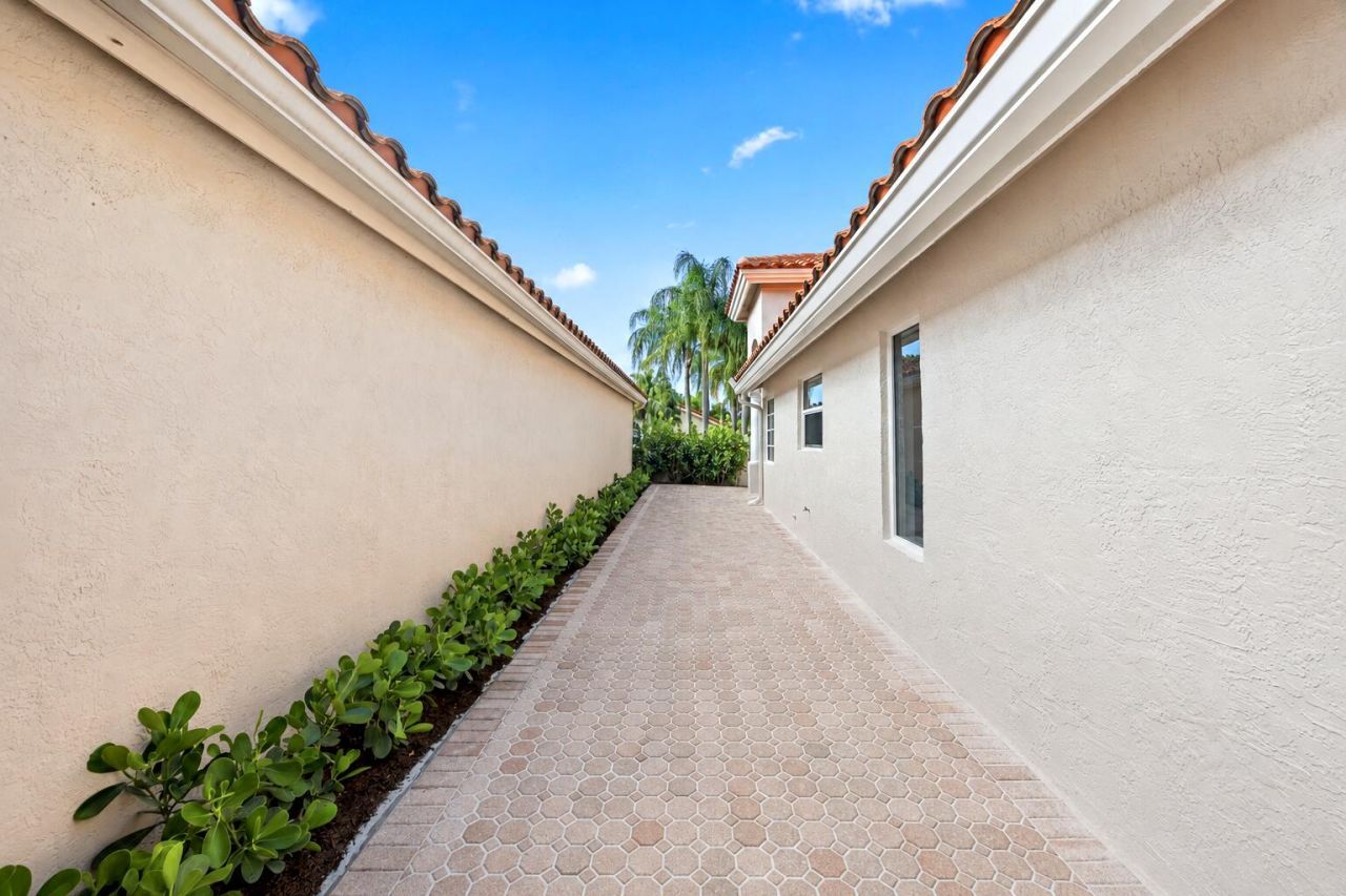 5141 Columbo Court, Delray Beach, FL 33484 Photo