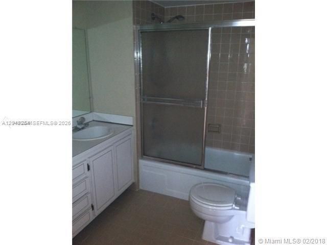 3001 W Rolling Hills Cir, Unit 701, Davie, FL 33328 Photo