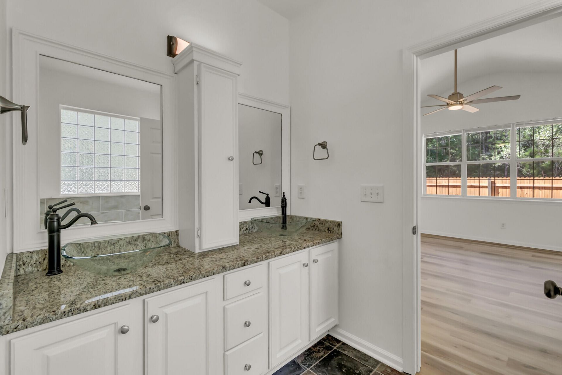 1417 Endicot Way Photo 20