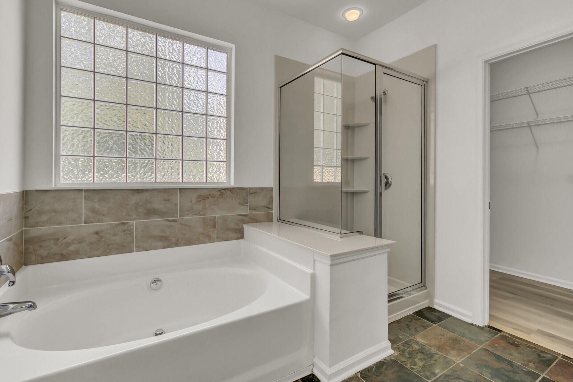 1417 Endicot Way Photo 21