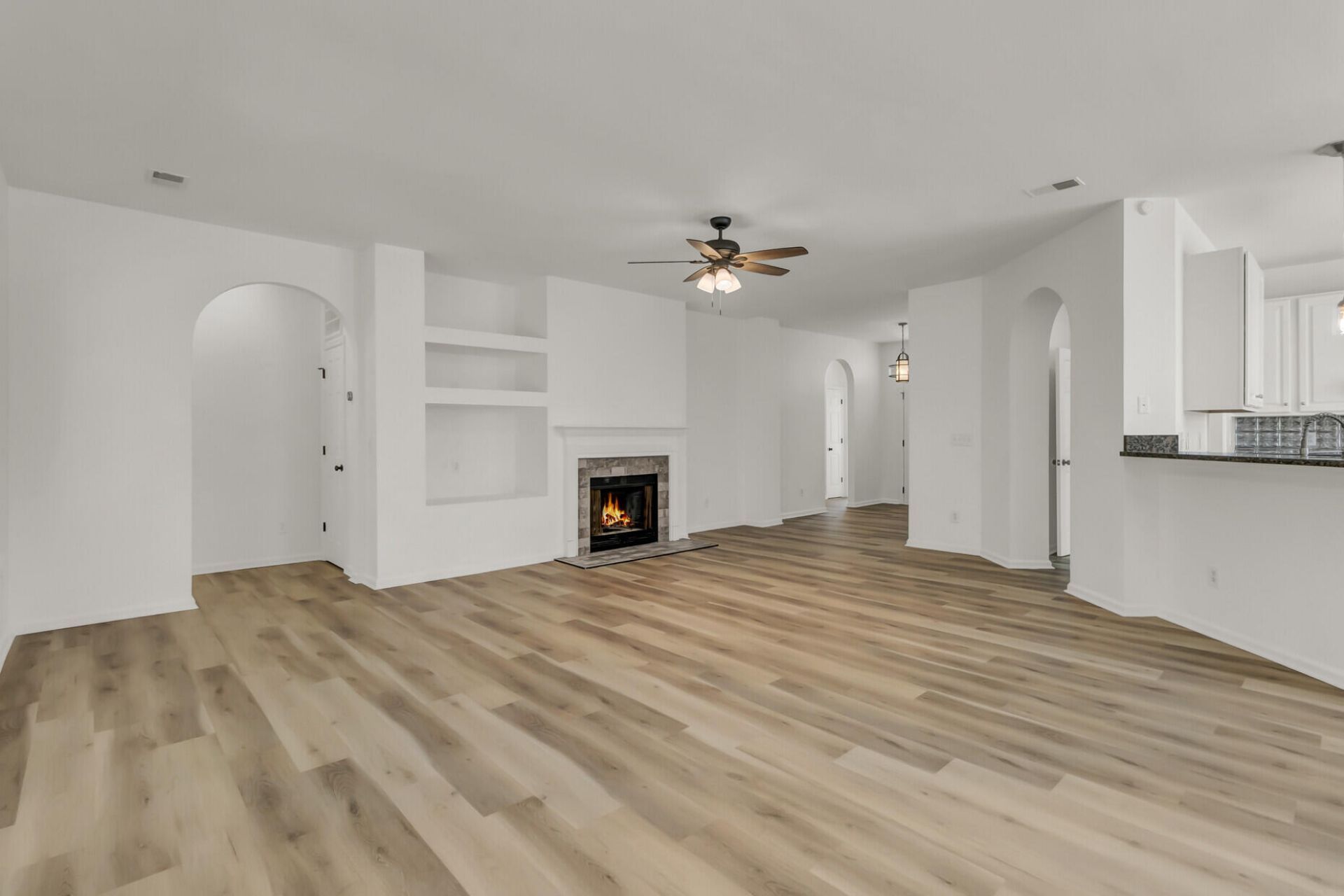 1417 Endicot Way Photo 5