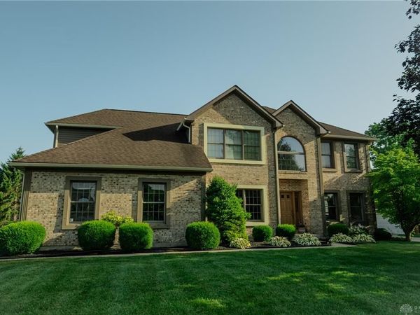 2444 Luray Drive, Troy, OH 45373