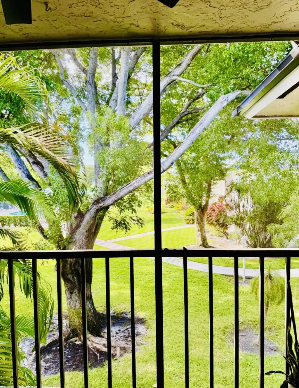 701 Avenue L, Unit Apt 204a, Delray Beach, FL 33483 Photo