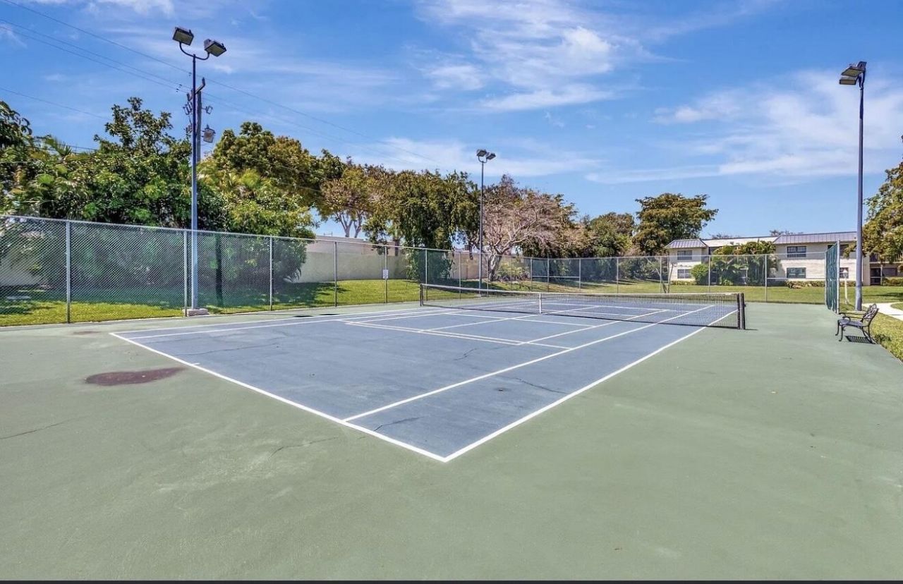 701 Avenue L, Unit Apt 204a, Delray Beach, FL 33483 Photo