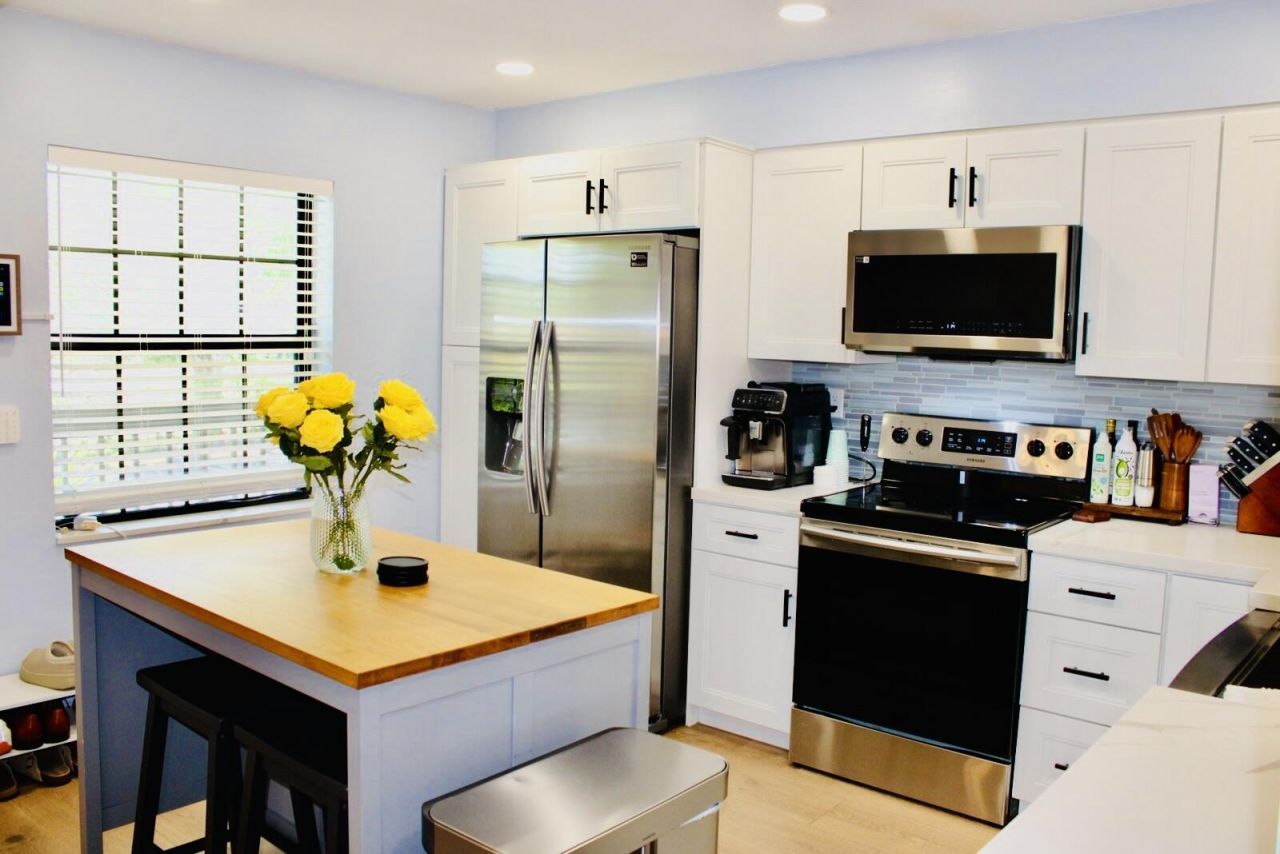 701 Avenue L, Unit Apt 204a, Delray Beach, FL 33483 Photo