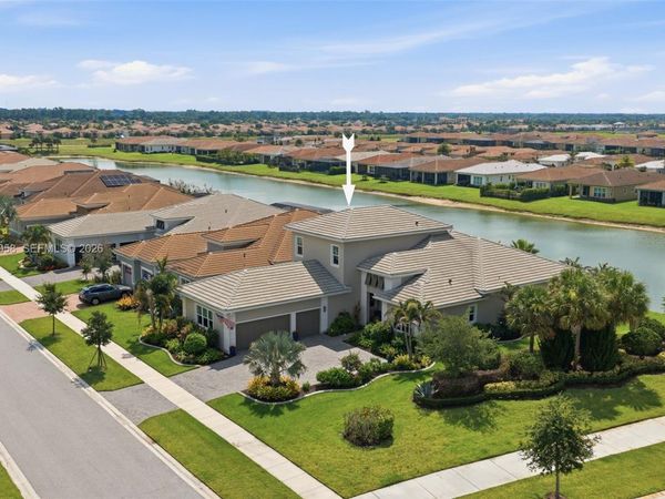 9111 SW Roccia Way , Port St. Lucie, FL 34987