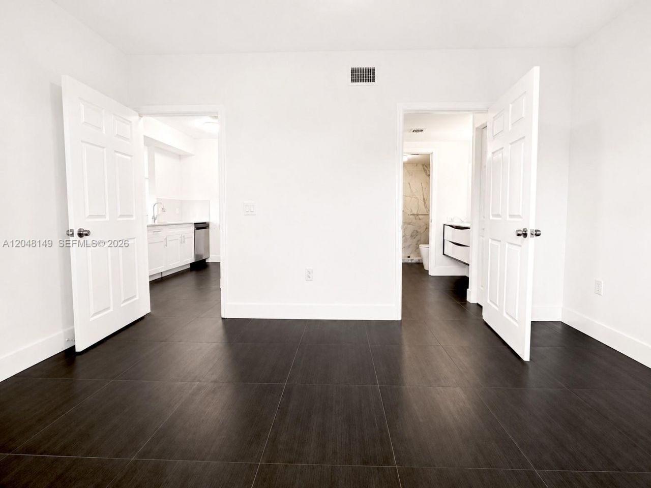 2452 Centergate Dr , Unit 102, Miramar, FL 33025 Photo