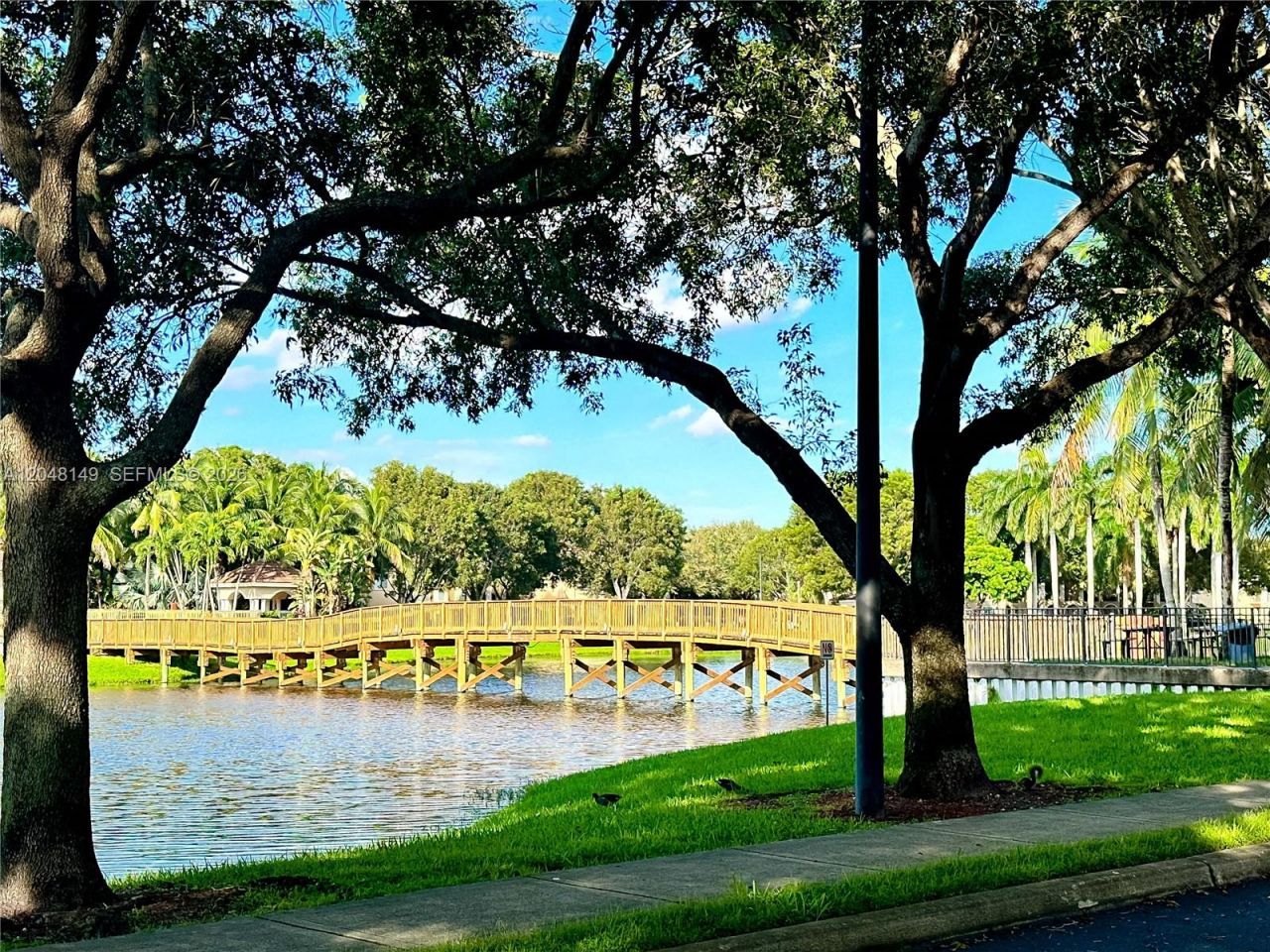2452 Centergate Dr , Unit 102, Miramar, FL 33025 Photo