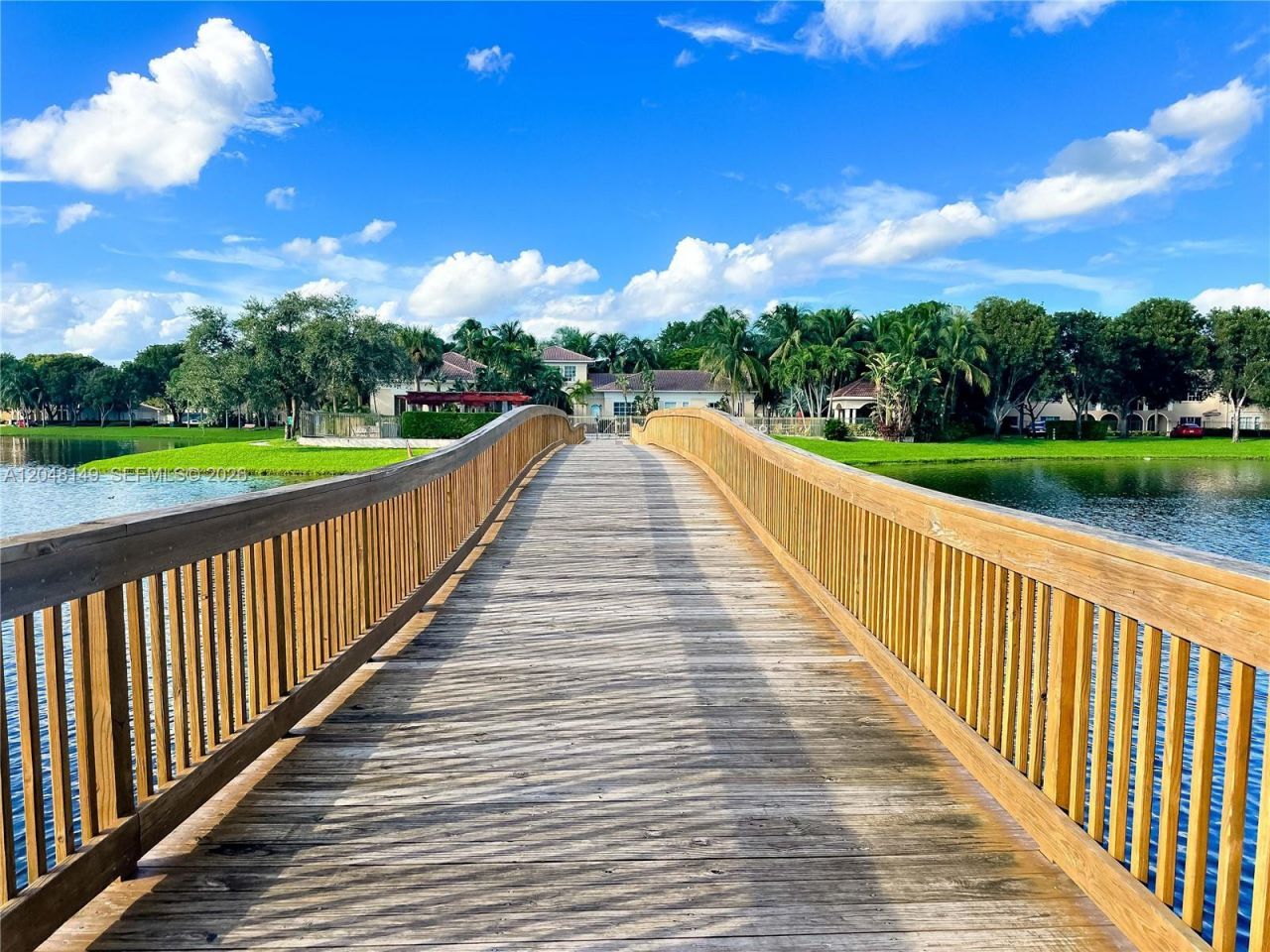 2452 Centergate Dr , Unit 102, Miramar, FL 33025 Photo