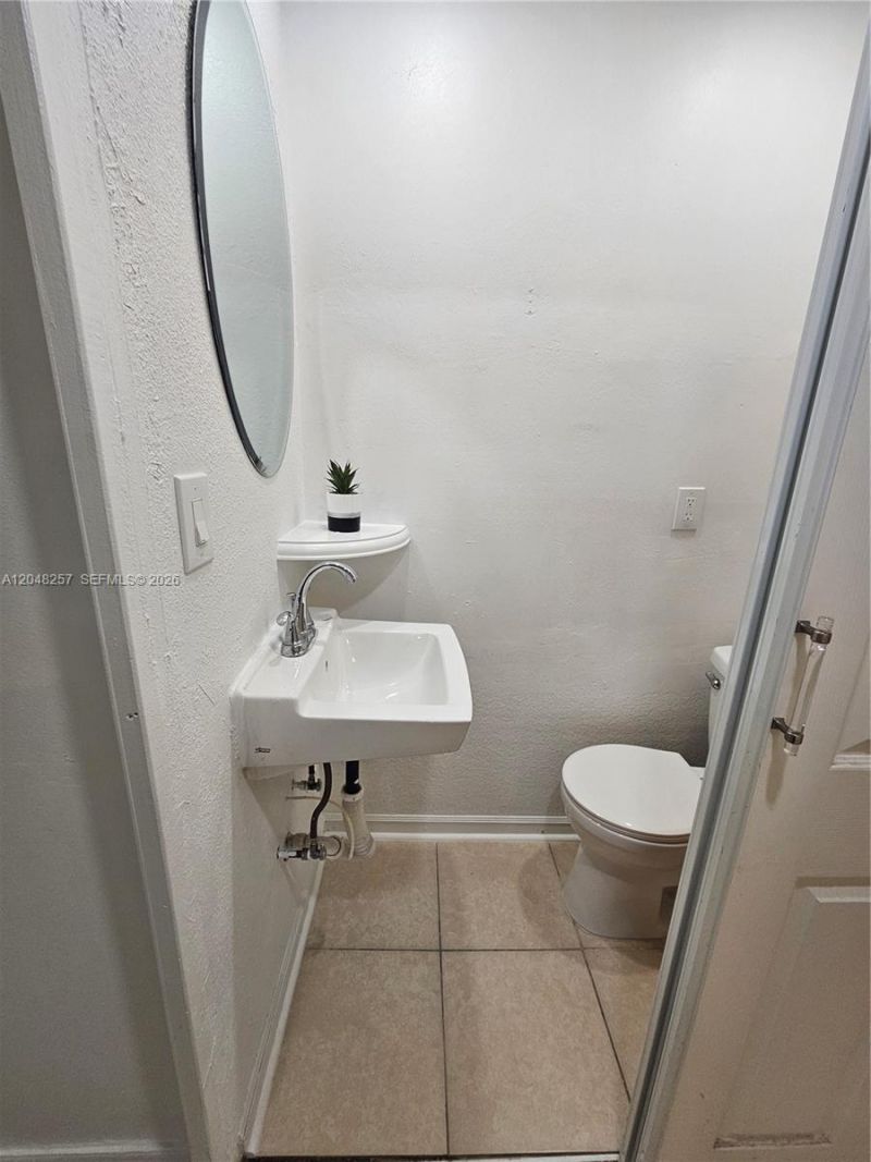 3908 NW 213th St, Miami Gardens, FL 33055 Photo