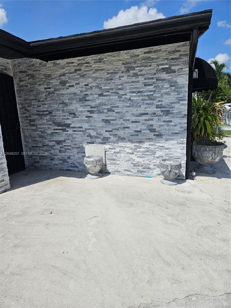3908 NW 213th St, Miami Gardens, FL 33055 Photo