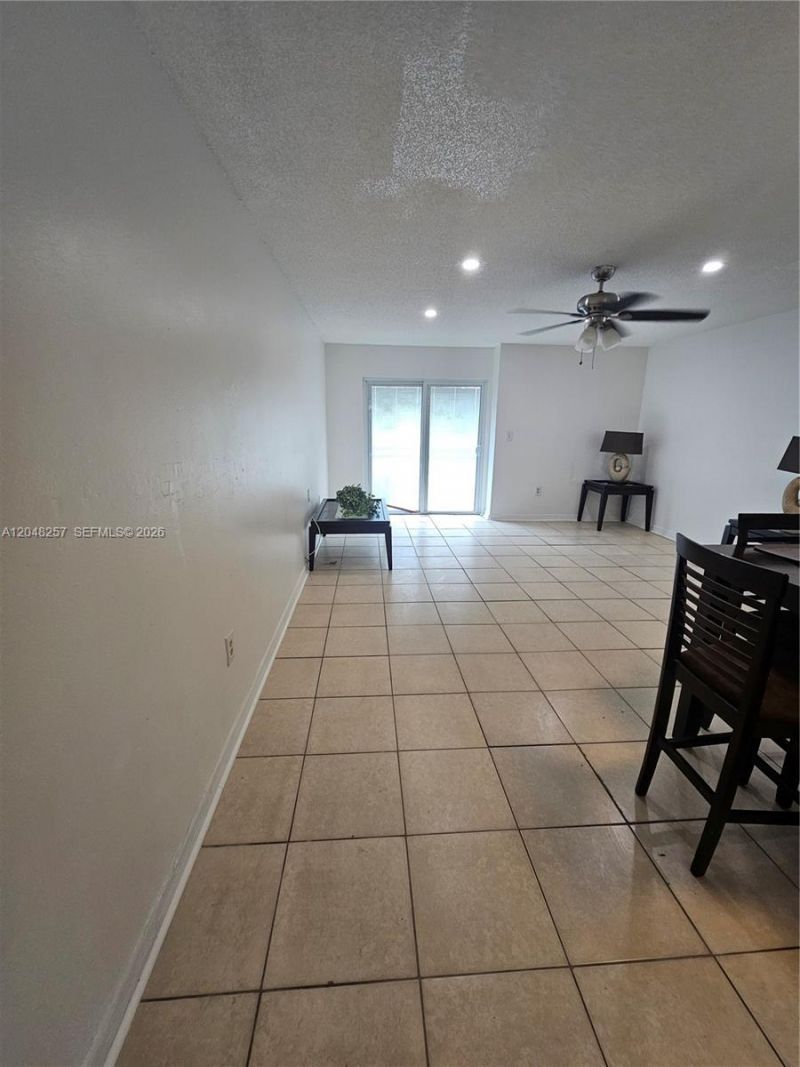 3908 NW 213th St, Miami Gardens, FL 33055 Photo