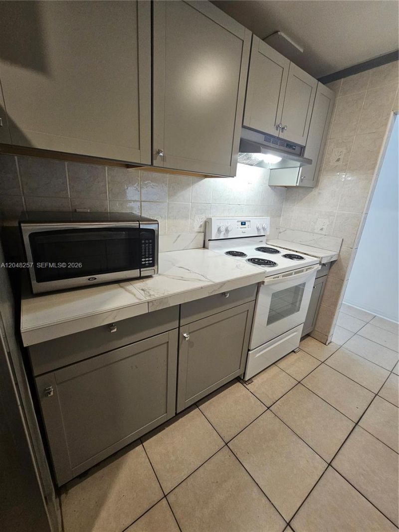 3908 NW 213th St, Miami Gardens, FL 33055 Photo
