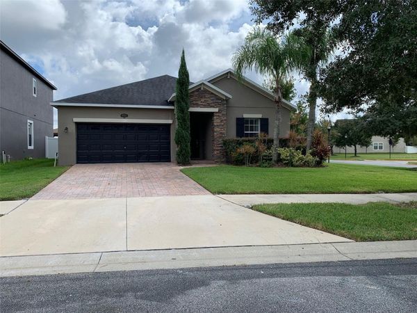 19335 PADDOCK VIEW DRIVE , TAMPA, FL 33647