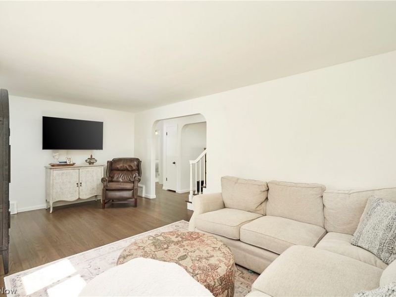 2863 11th Street, Cuyahoga Falls, OH 44221 Photo 5